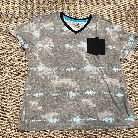 Other - Amplify blue gray tye dye v neck t shirt